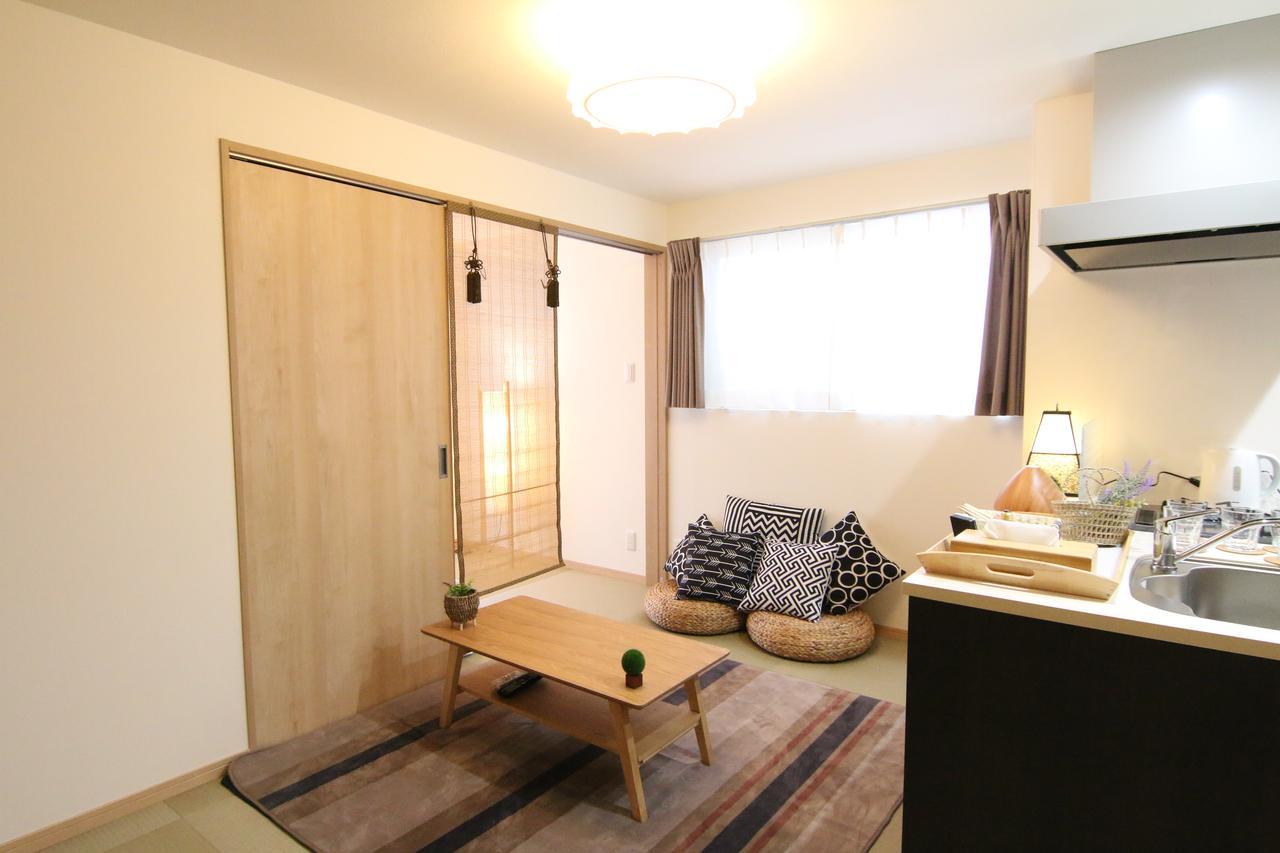 Universal Hotel Nishikujo Осака Екстер'єр фото
